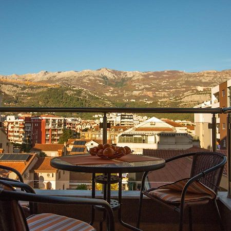 Apartment Lora Budva Dış mekan fotoğraf