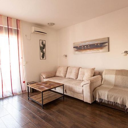 Apartment Lora Budva Dış mekan fotoğraf