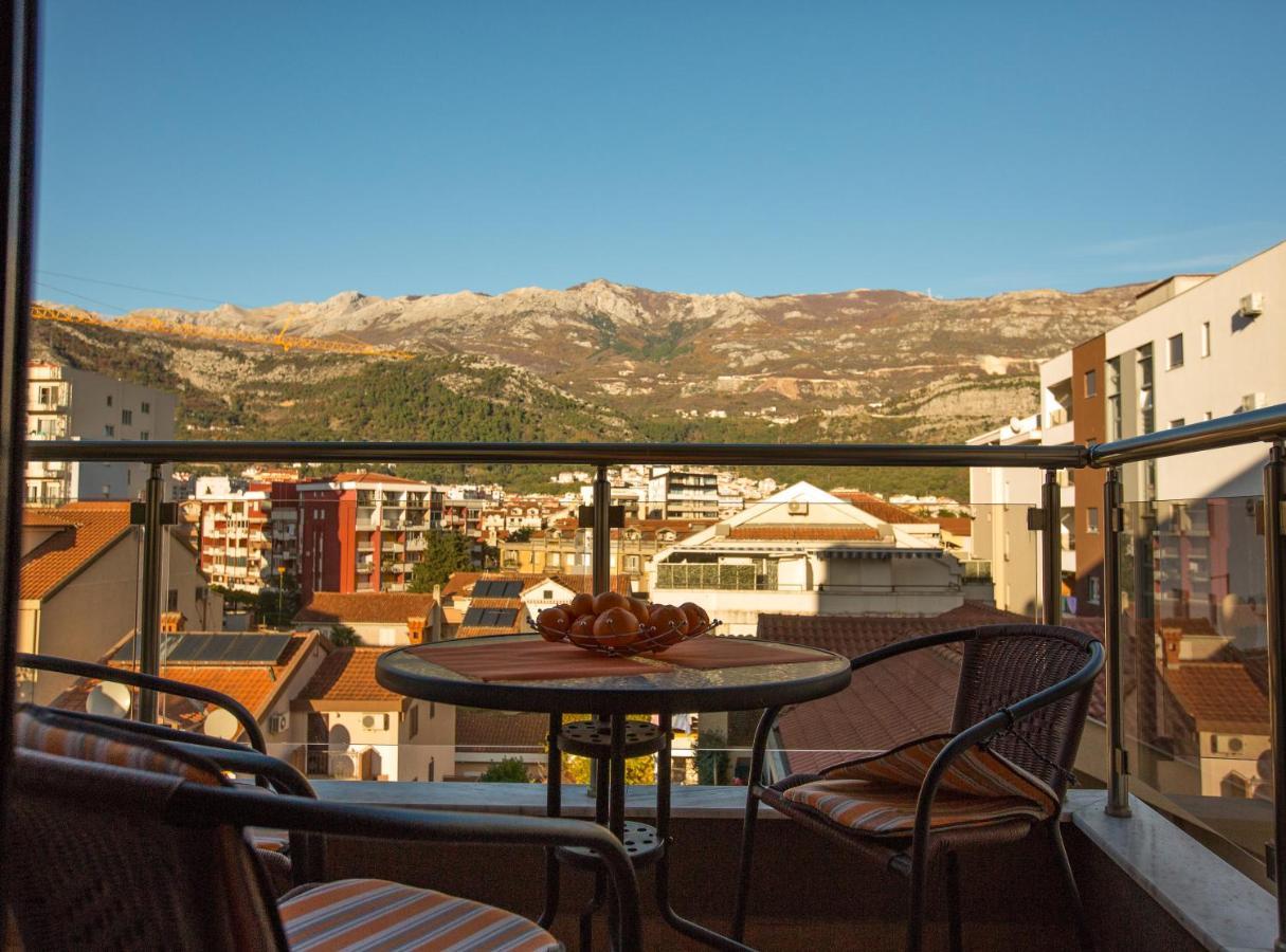 Apartment Lora Budva Dış mekan fotoğraf