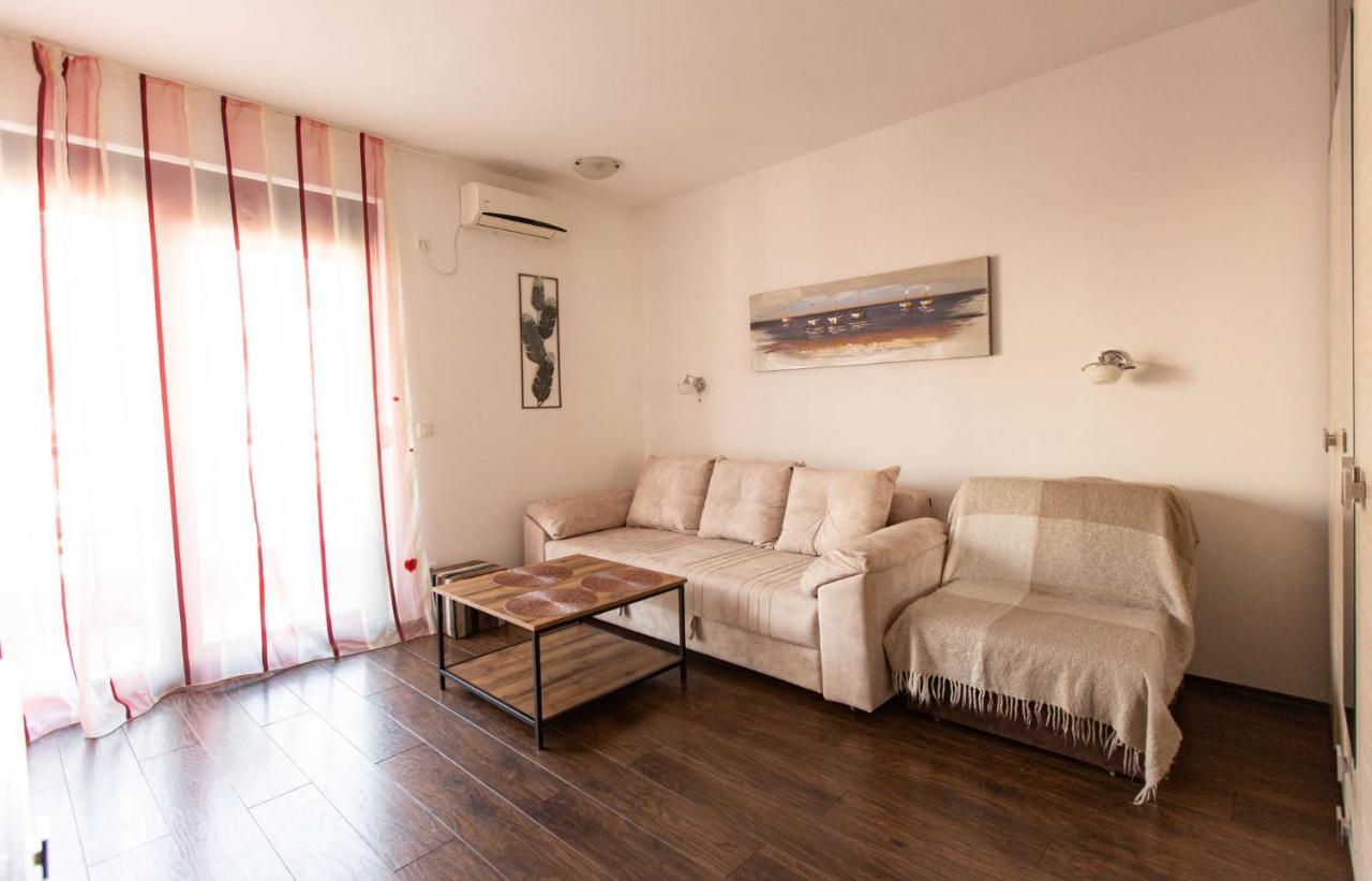 Apartment Lora Budva Dış mekan fotoğraf