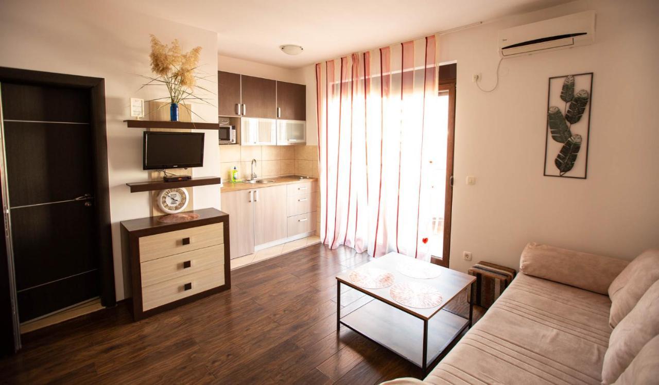 Apartment Lora Budva Dış mekan fotoğraf